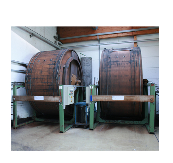 Millfässer in der Gerberei